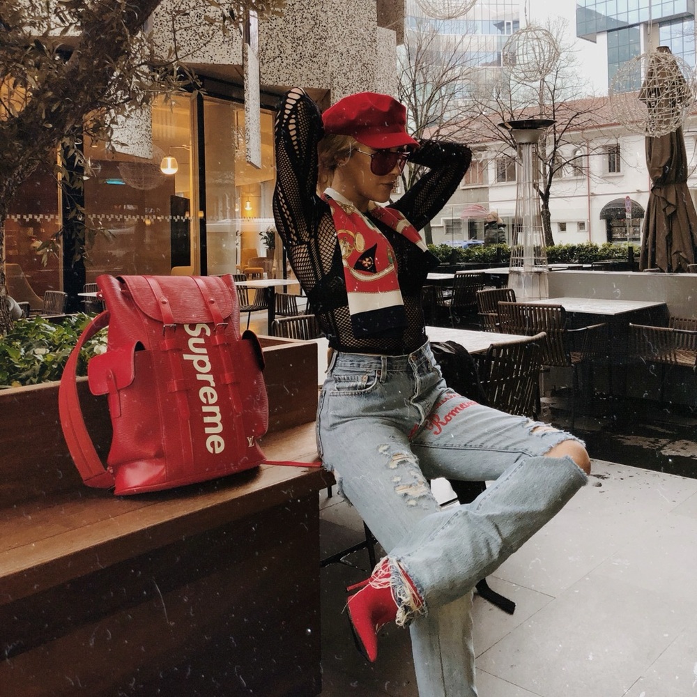 Supreme Backpack - Picture 2 of 5